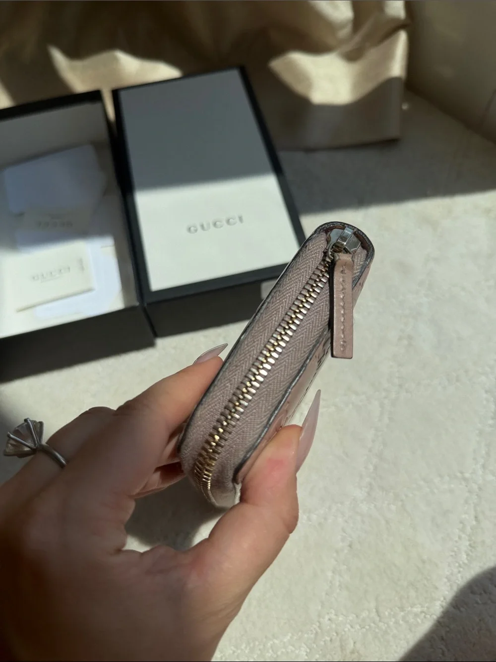 Gucci Pink Bow Wallet - Picture 4 of 5